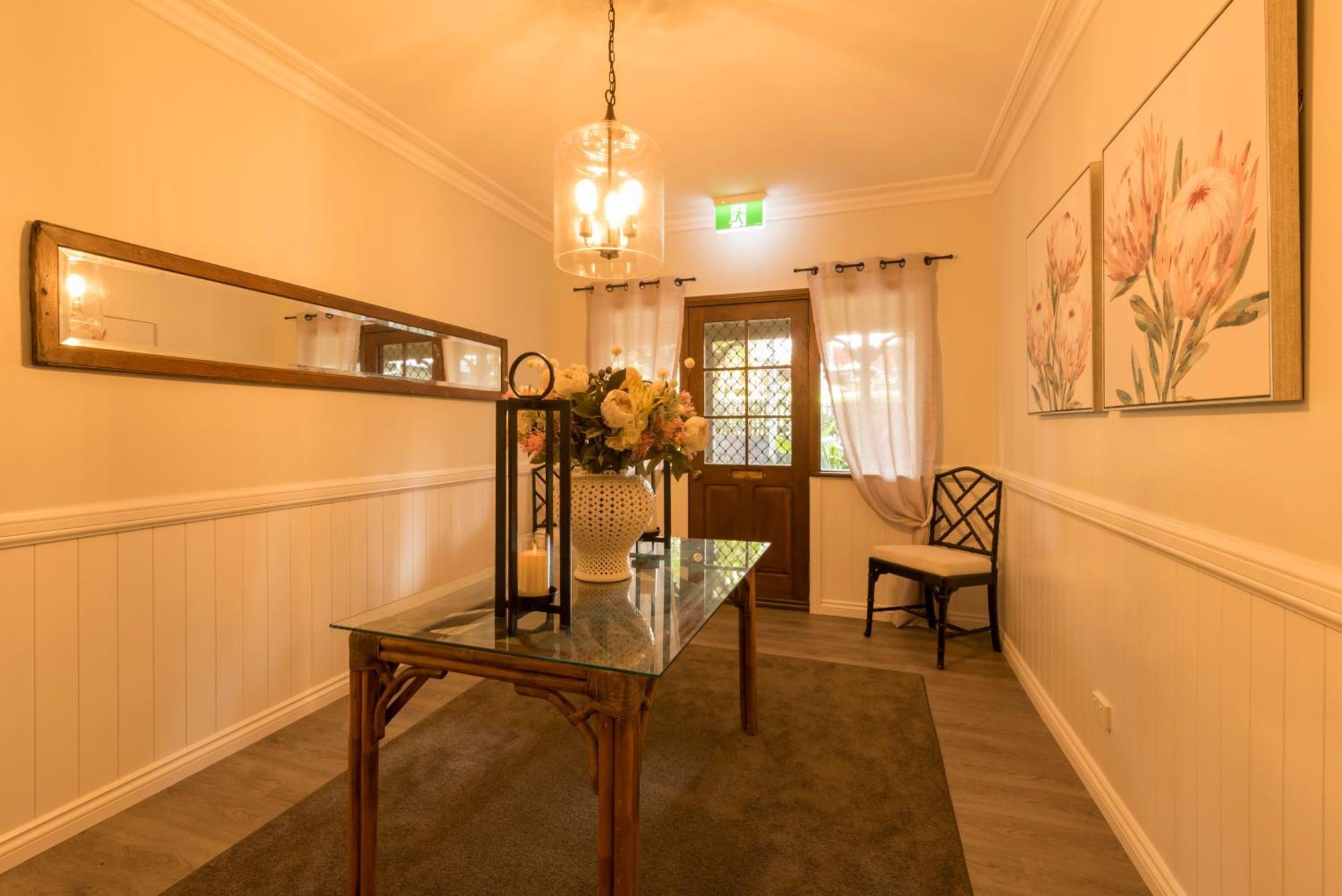 Maleny Hotel Eksteriør billede