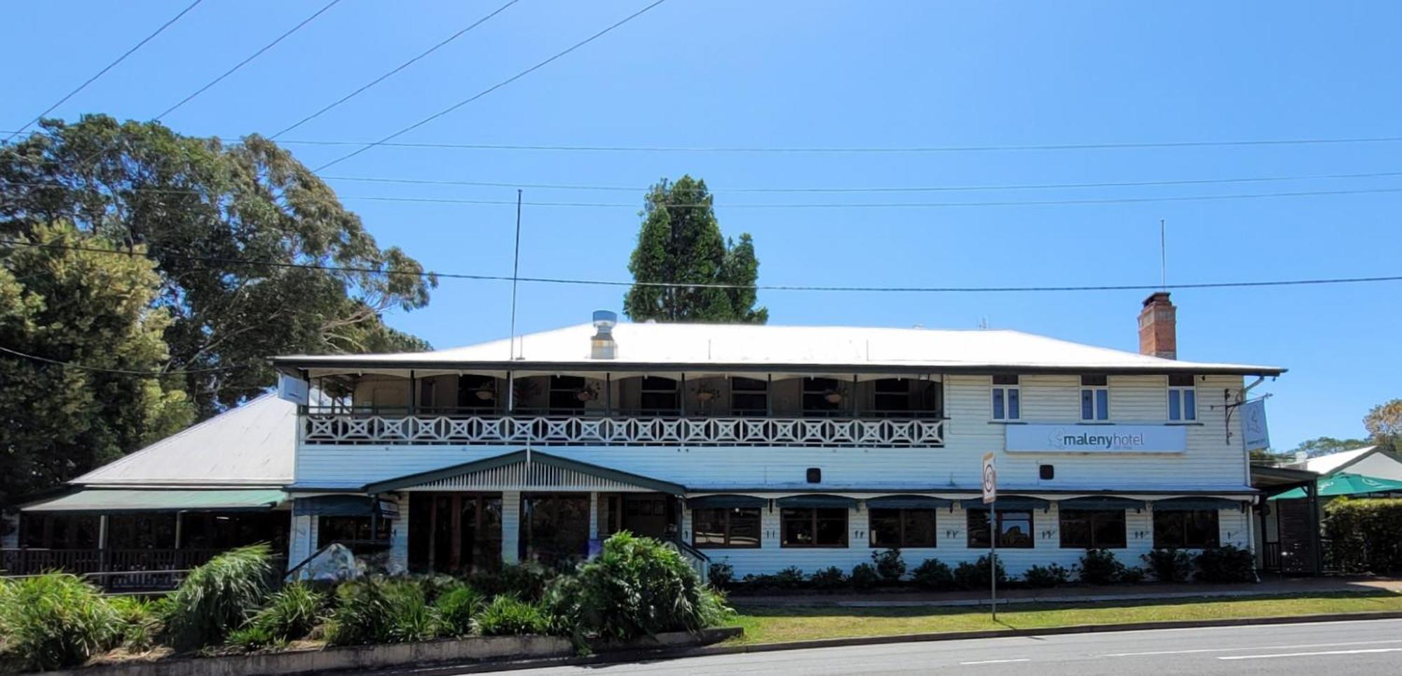 Maleny Hotel Eksteriør billede