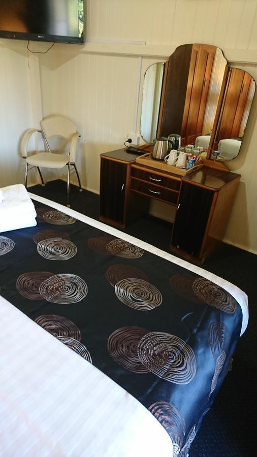 Maleny Hotel Eksteriør billede