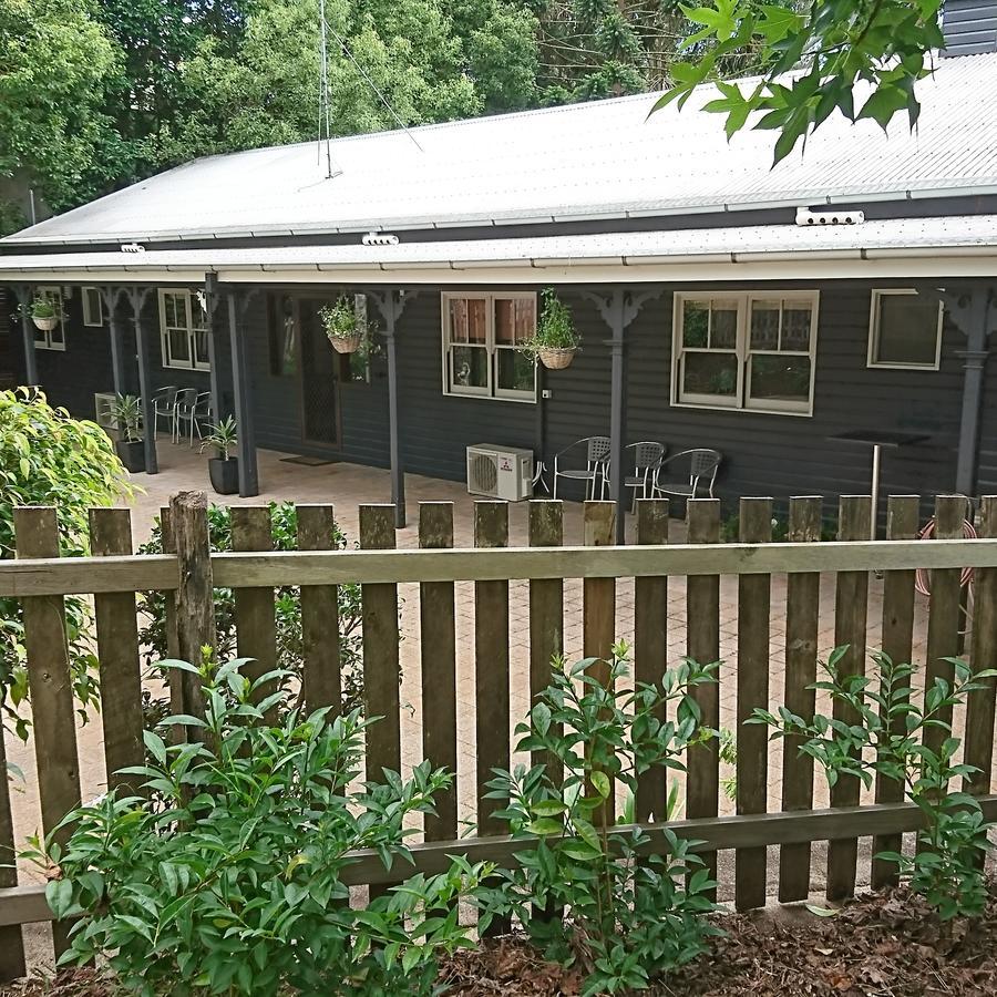 Maleny Hotel Eksteriør billede